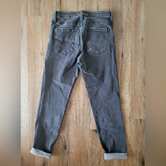 Juniors size 5 Flying Monkey jeans - Picture 2 of 2